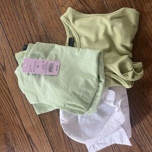 Lot Of 3 Women’s Sz S Green Tank, NWT Green Rushed Top XS, & Women’s S Dickie